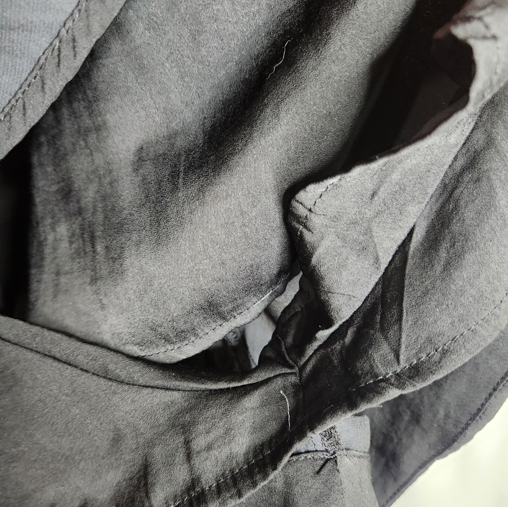 Free People Black Bea Tassel Sleeveless Romper Shiny Sz Medium Open Back - Picture 7 of 9